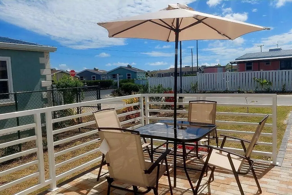 Welcome To Villa Maria At The Villages At Coverley contacts